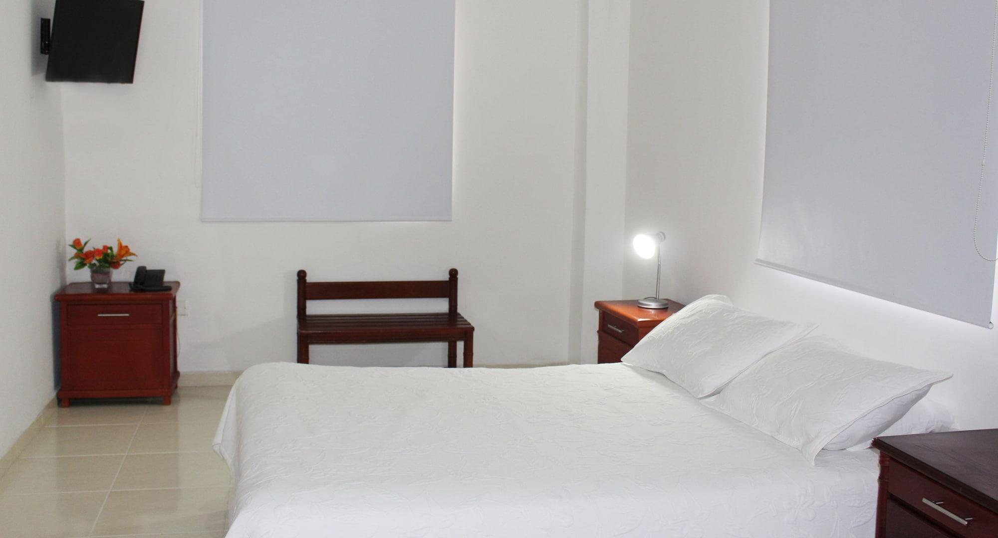 Hotel Dorado Plaza Centro Historico Cartagena Bagian luar foto