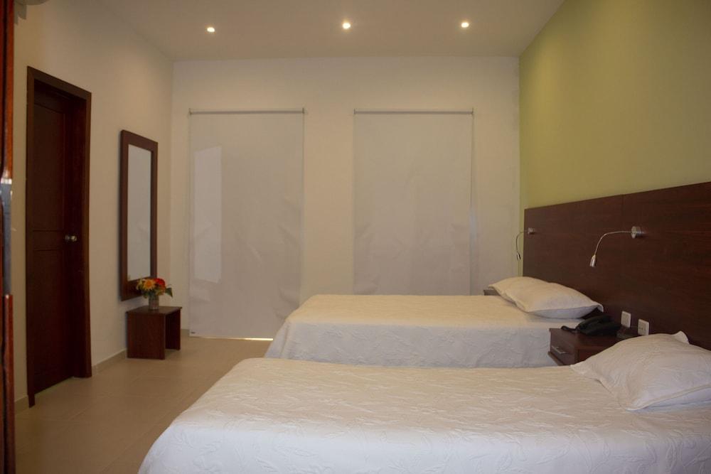 Hotel Dorado Plaza Centro Historico Cartagena Bagian luar foto