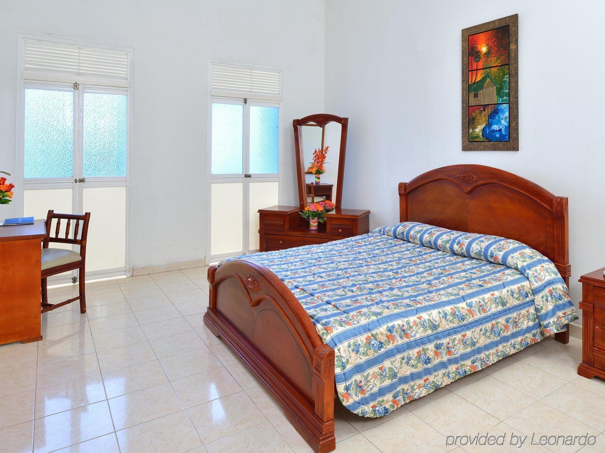 Hotel Dorado Plaza Centro Historico Cartagena Bagian luar foto